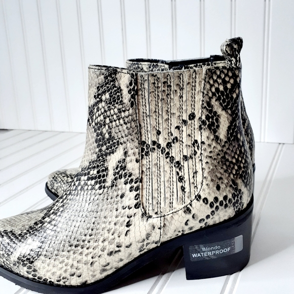 NEW Blondo Elvina Snakeskin Leather Booties C434 - Picture 7 of 14